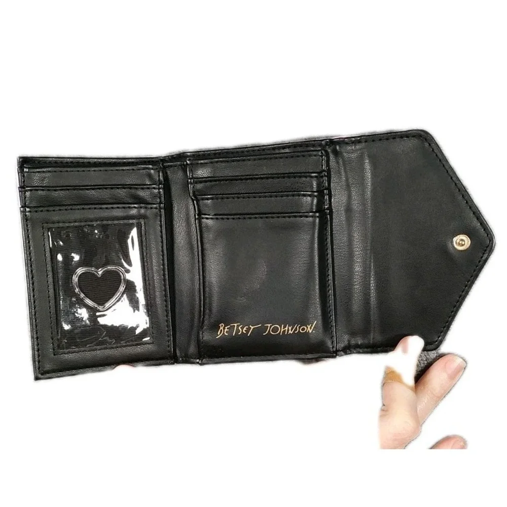 Vintage Retired Betsey Johnson Trifold Faux Pebble Leather Wallet Gold‎ Spellout